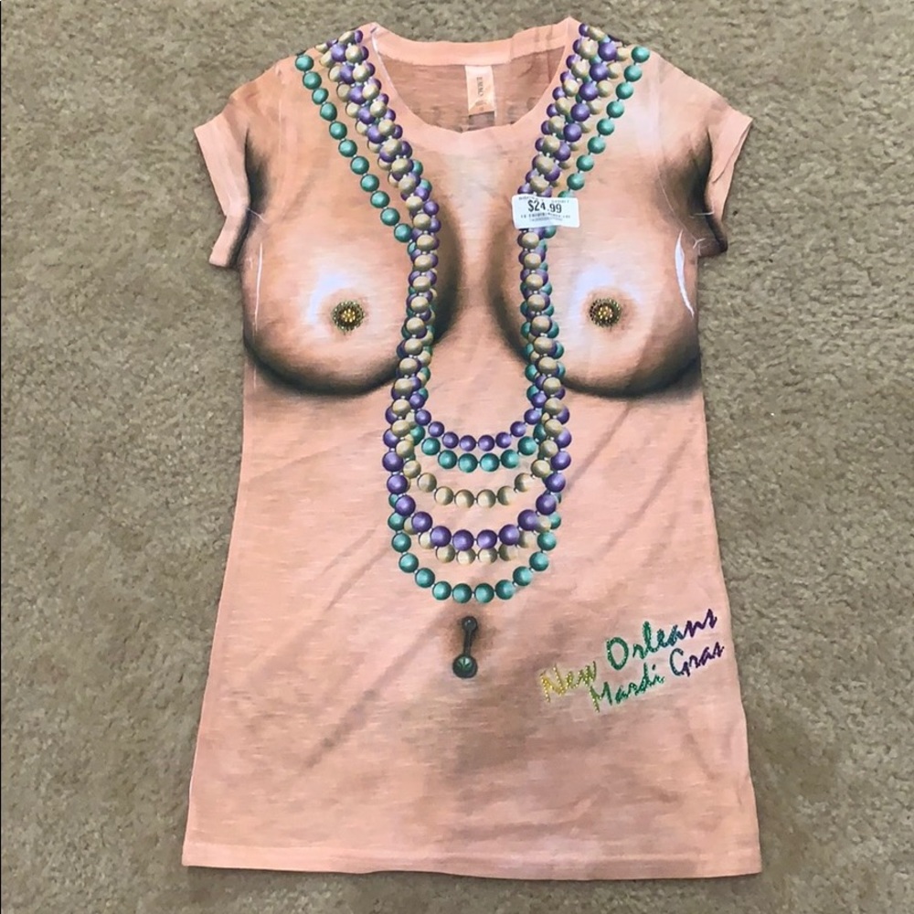 Souvenir Tee